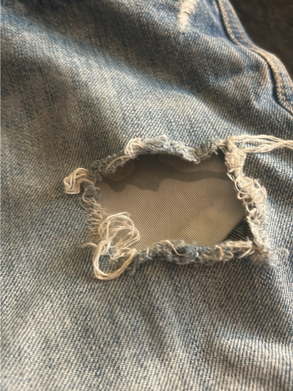 Diesel Light Wash Men's Relaxed Denim Jeans - Picture 9 of 11